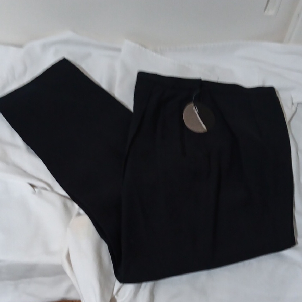 100% SILK Valerie Stevens Black Dress Pants